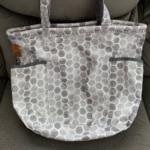 Thirty One Retro Metro Stepping Stone Bag